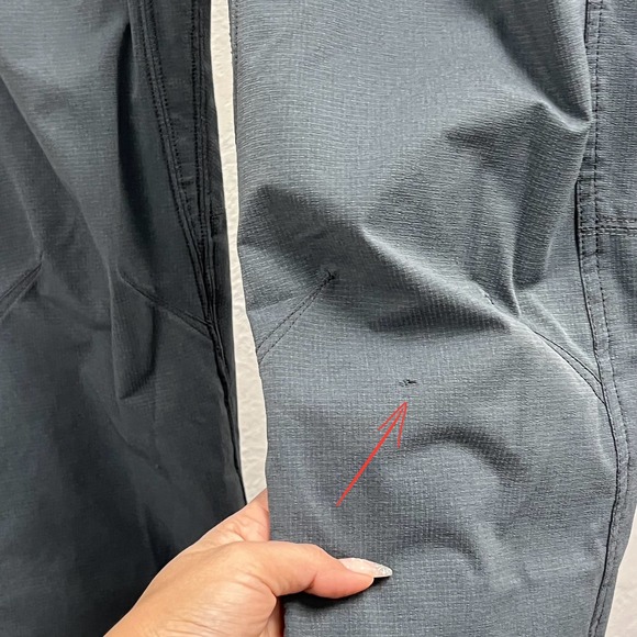 Kuhl Mens Pants Grey Outdoor Hiking Cargo Zip Pockets Straight Leg Sz 30x34 - Picture 11 of 12